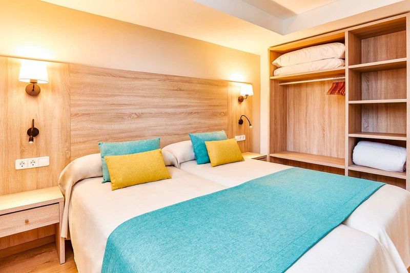Universal Apartamentos Laguna Garden - Image 6