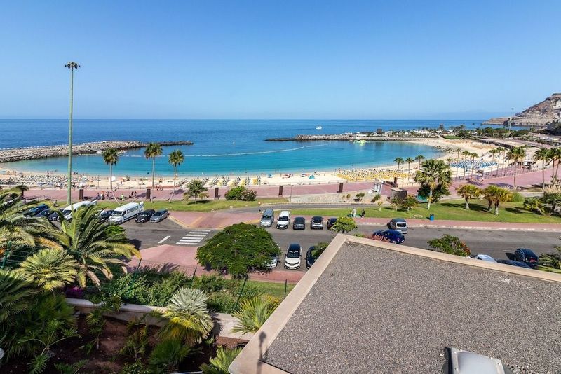 Amadores Beach Apartments - Image 1