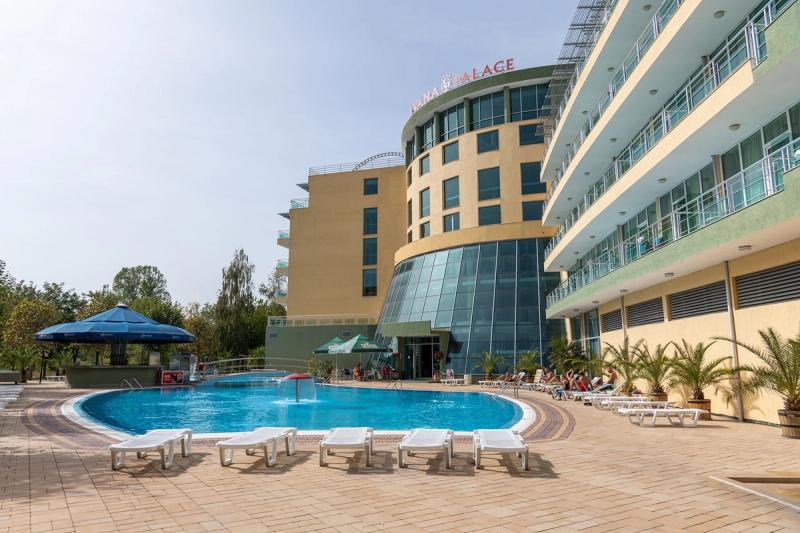 Ivana Palace Hotel - Image 8