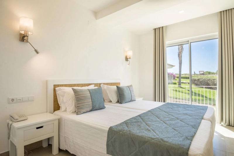 Clube Porto Mos - Image 2