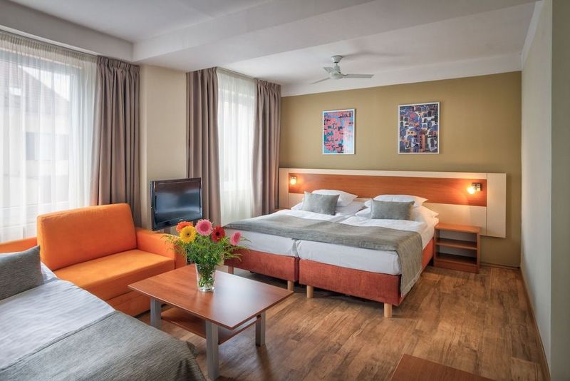 Aida Hotel - Image 9