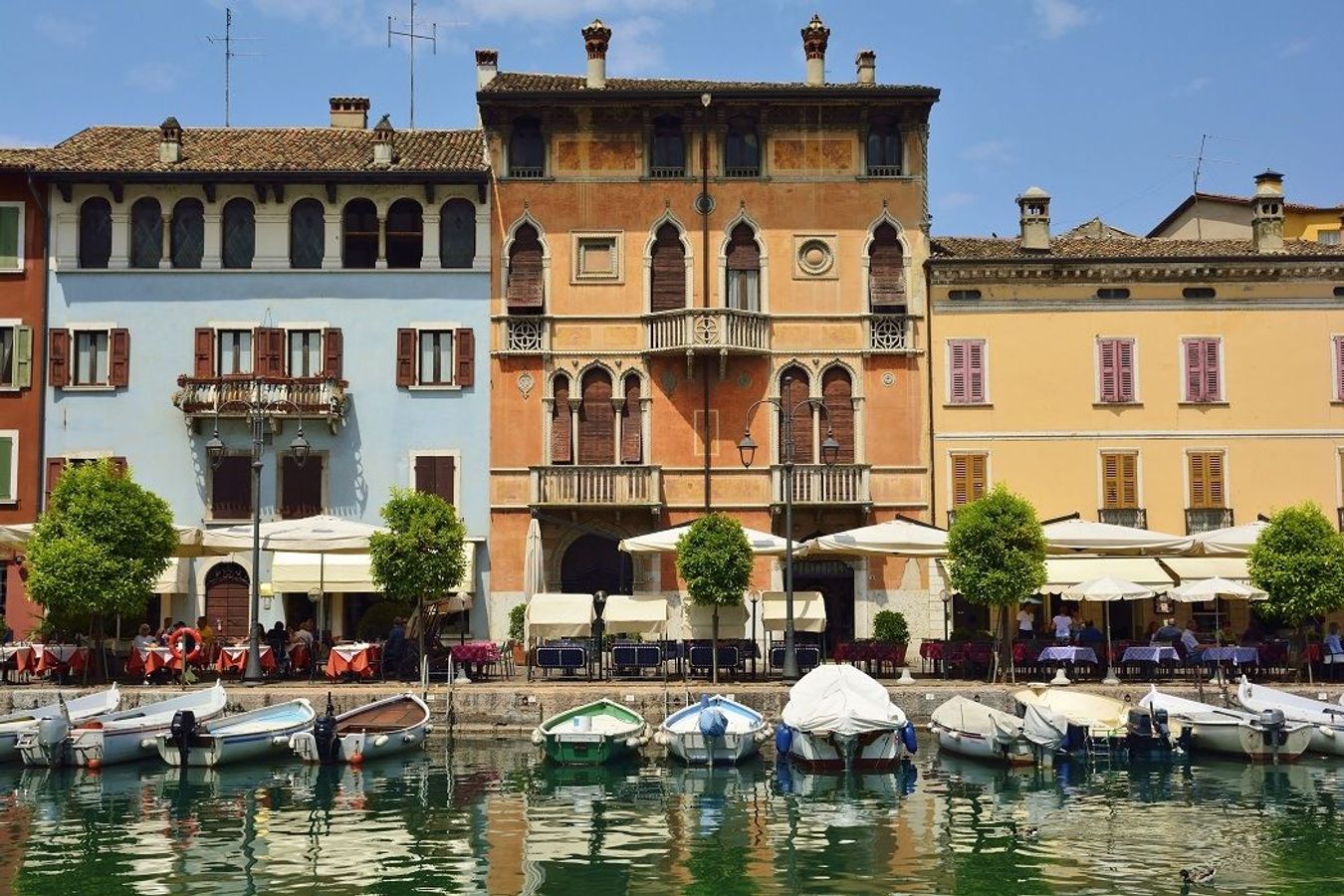 Båthavn i Desenzano del Garda