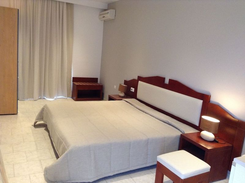Dias Kavros Hotel - Image 6
