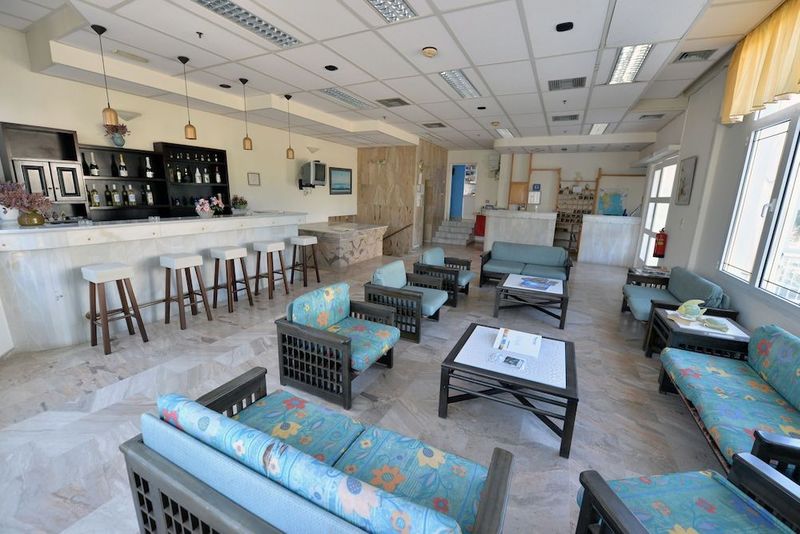 Hotel Anna Apartments - Image 4