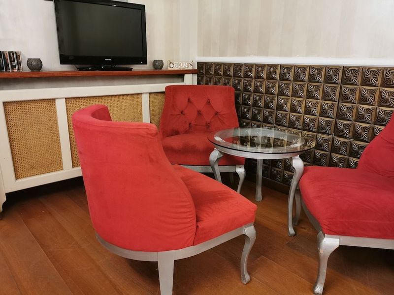 PRince Residence - Image 9