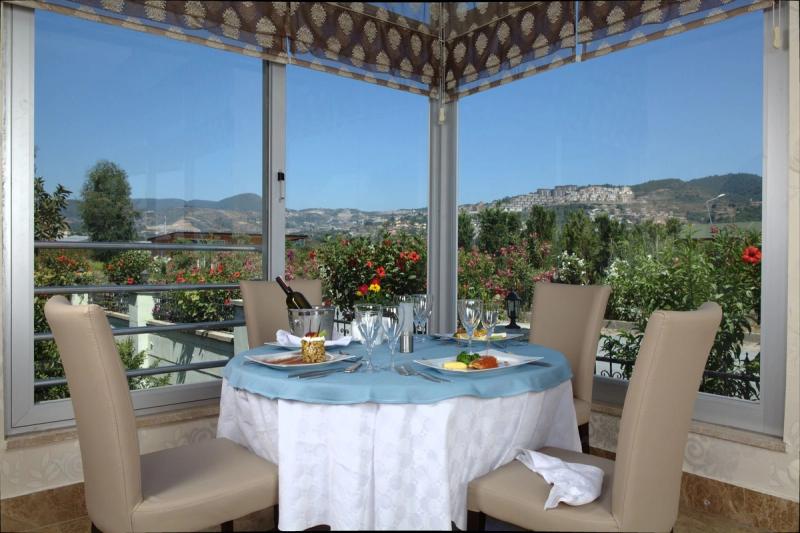 Drita Hotel Resort & Spa - Image 2