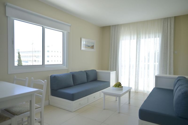 Sunrise Gardens Hotel - Image 5