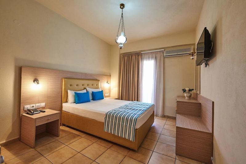 Thalia deco City & Beach Hotel - Image 7