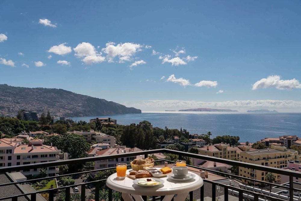 Dorisol Mimosa Hotel - Image 10