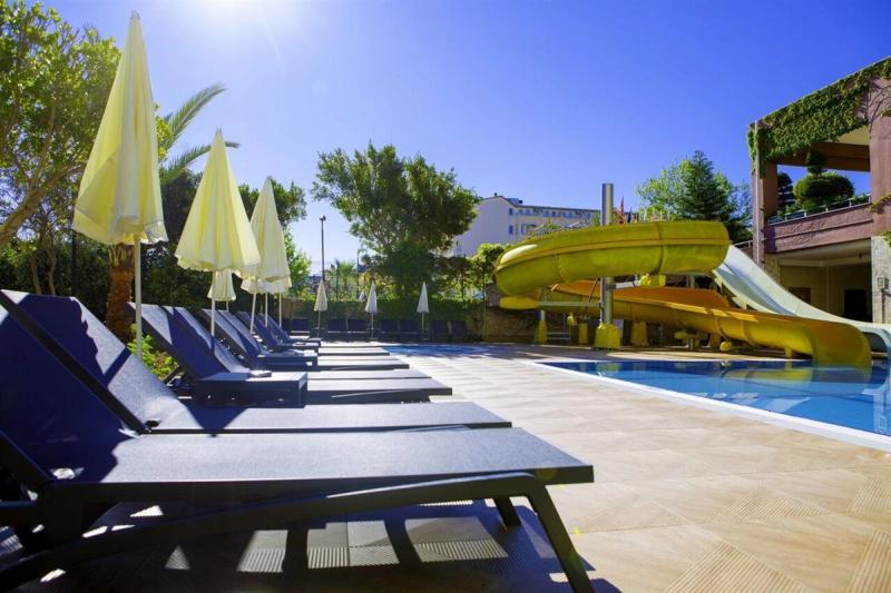 Telatiye Resort Hotel - Image 2