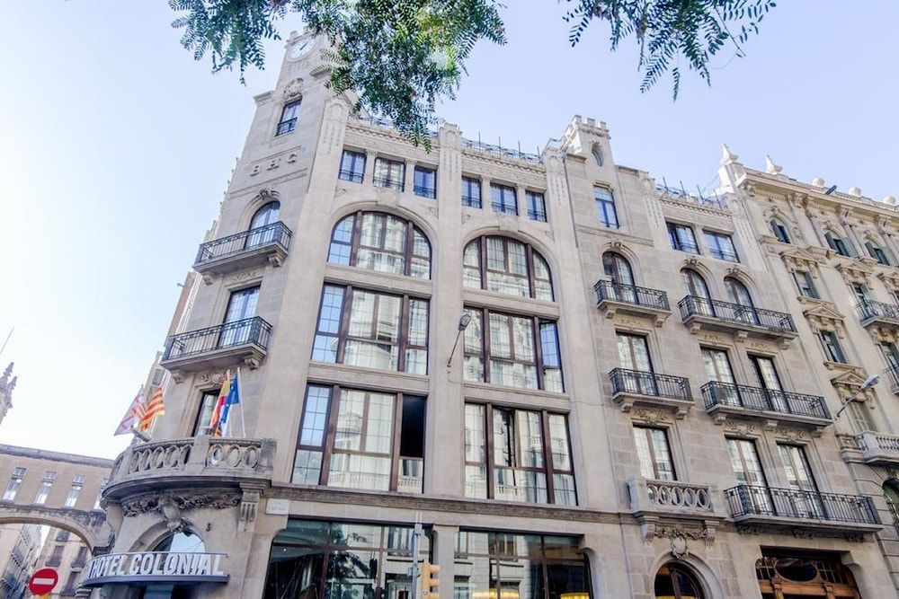 Hotel Colonial Barcelona - Image 5