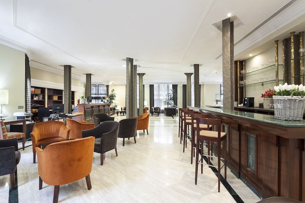 Hotel Exe Laietana Palace - Image 10