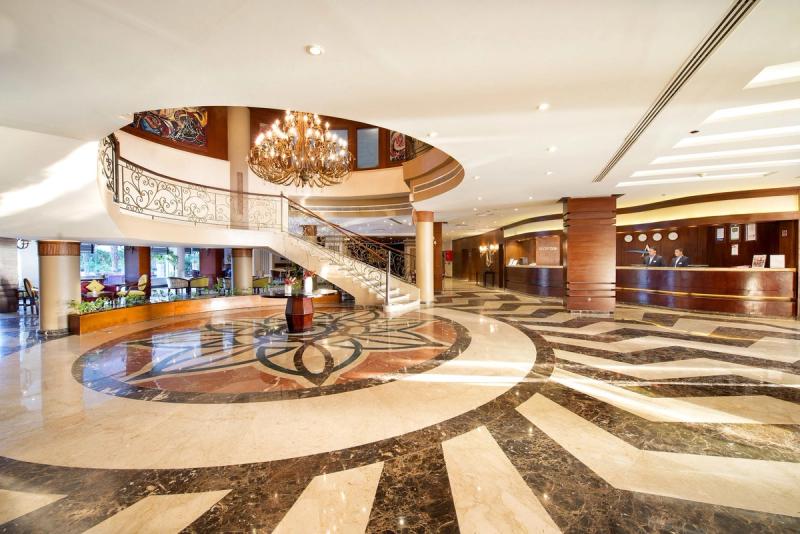 Amwaj Beach Club Abu Soma Resort - Image 9