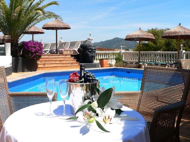 Hotell med pool i Santa Ponsa