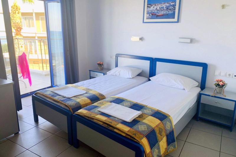 Kassavetis Center - Hotel Studios & Apartments - Image 2