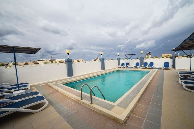 Coral Hotel - Image 4