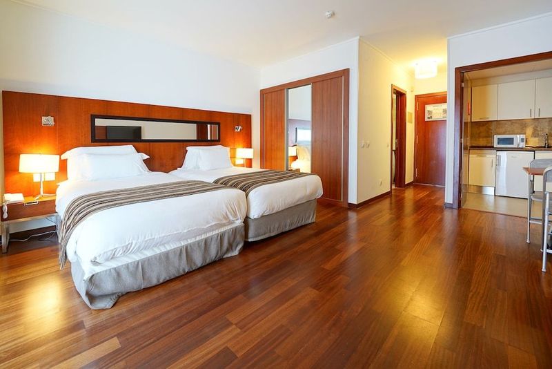 Legendary Lisboa Suites - Image 2