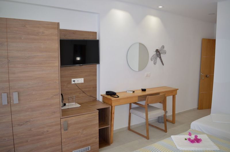 Fevro Hotel - Image 6