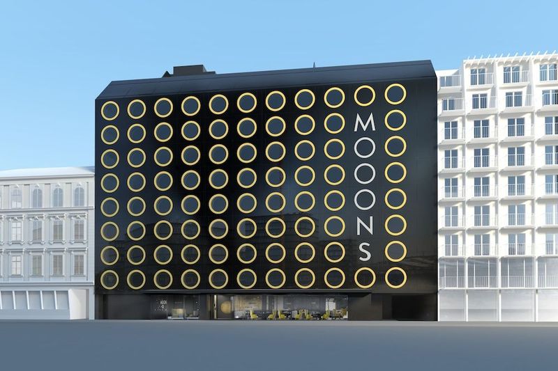 MOOONS Wien - Image 3