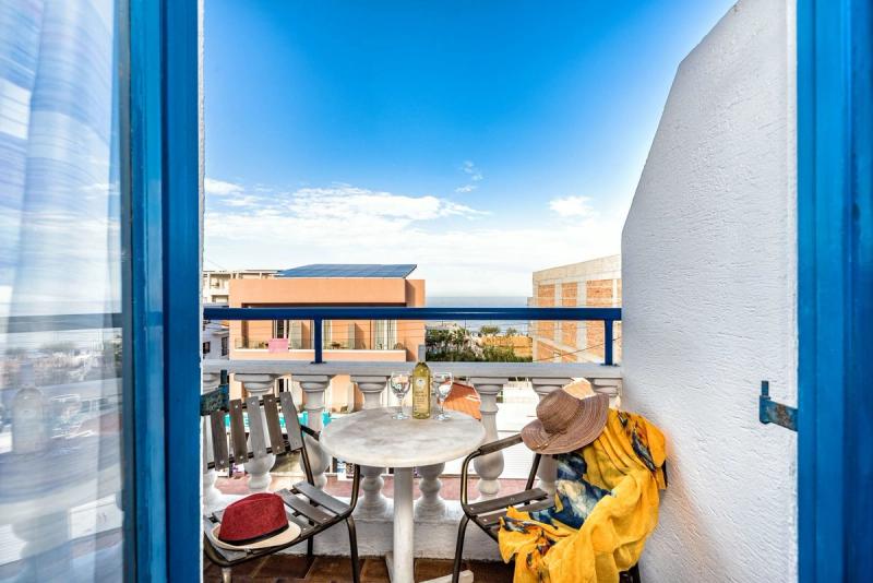 Iro Hotel - Image 5