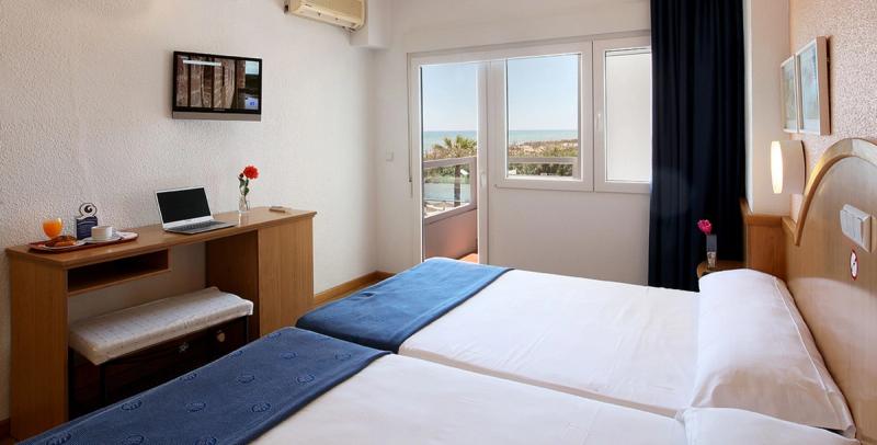 Hotel Playas de Guardamar - Image 2