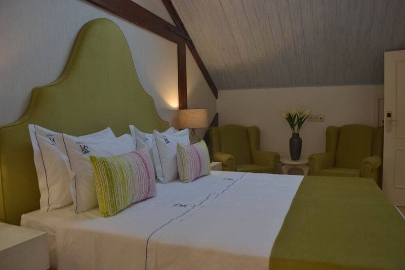 Villa Rio Guest House Suites - Image 9