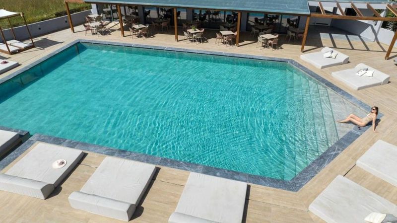 Mare Garden Hotel - Image 6