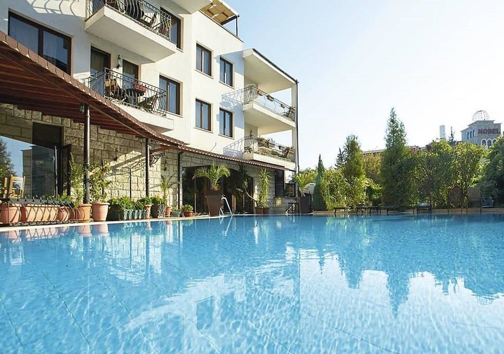 Villa Maria Revas - Image 1