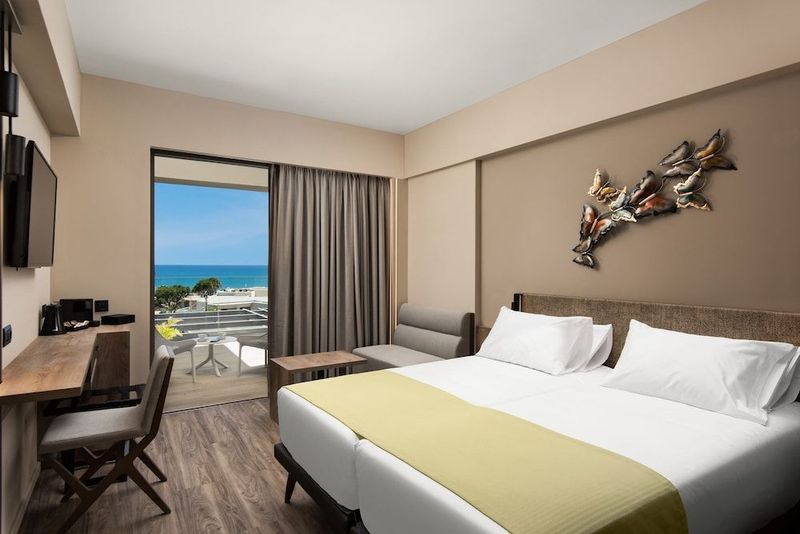 Amalthia Beach Resort - Image 3