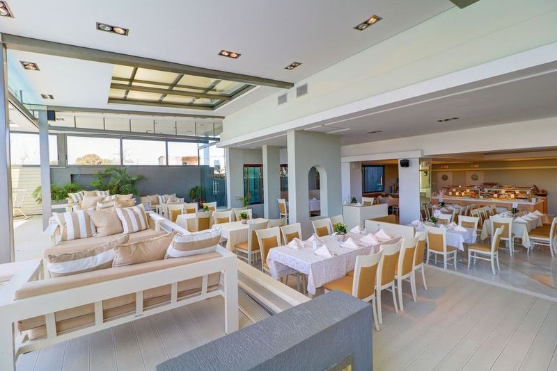 Bomo Club Palace Hotel - Image 7