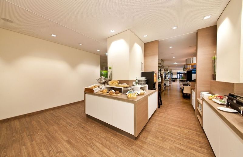 Novum Style Hotel Berlin-Centrum - Image 7