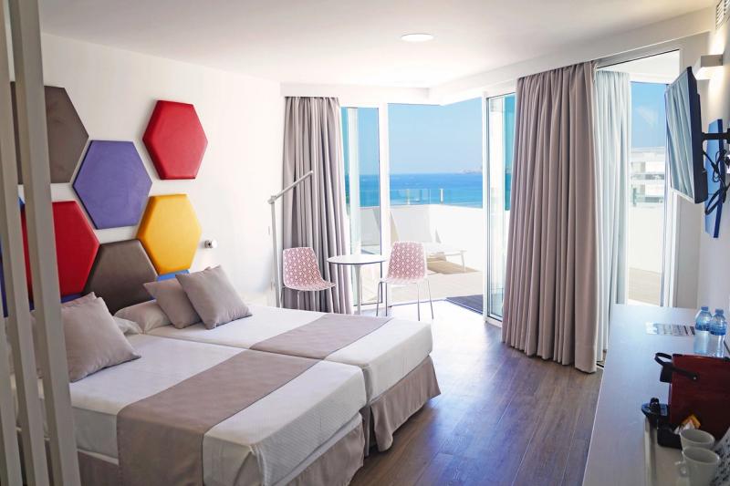 Alexandre Hotel Troya - Image 3