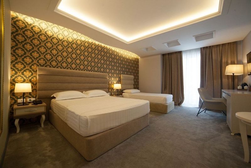 Hotel Grand Blue Fafa - Image 10