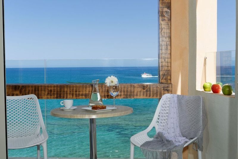 Palmera Beach Hotel & Spa - Image 2