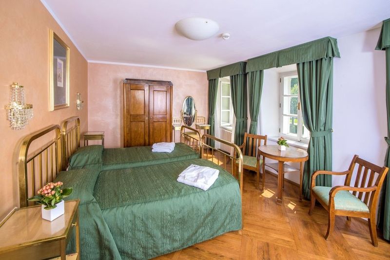 Hotel Roma - Image 2