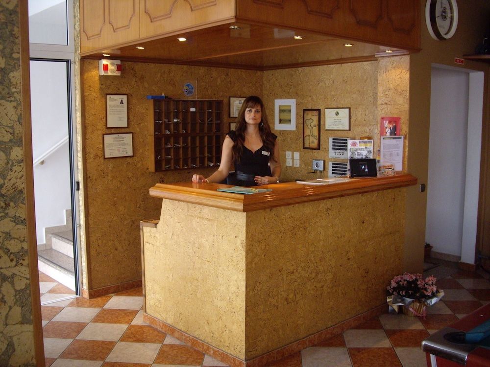 Angelina’s Hotel & Apartments - Image 5