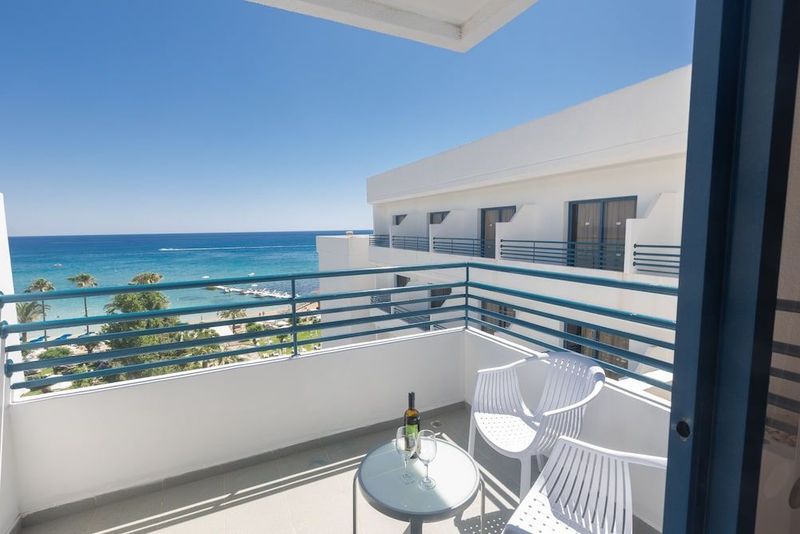 Iliada Beach Hotel - Image 2