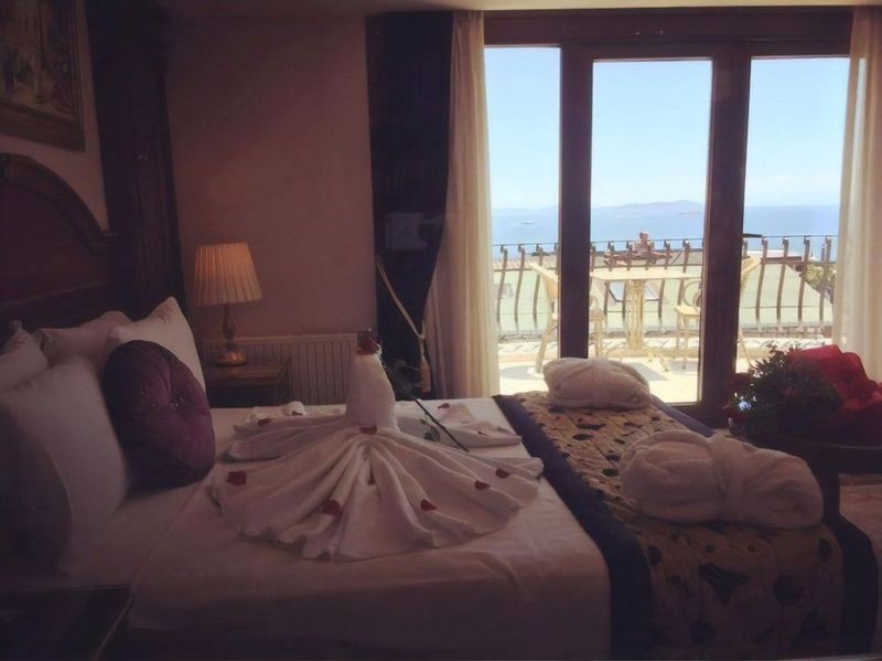 GLK PREMIER Regency Suites & Spa - Image 4