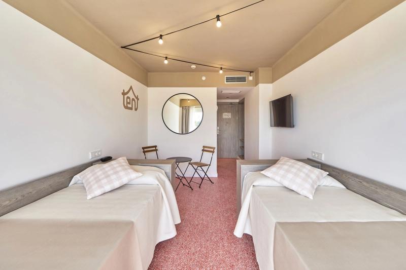 tent Playa de Palma - Image 3