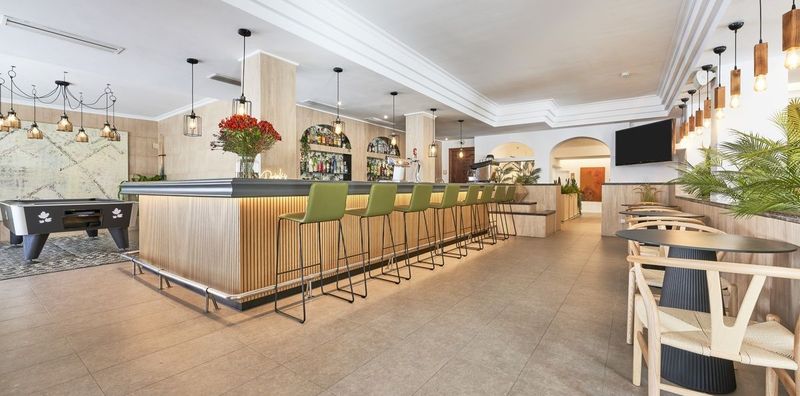 Flacalco Hotel & Apartments - Image 7