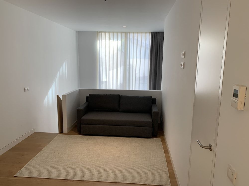 Hoom Apartments Juan Bravo - Image 10