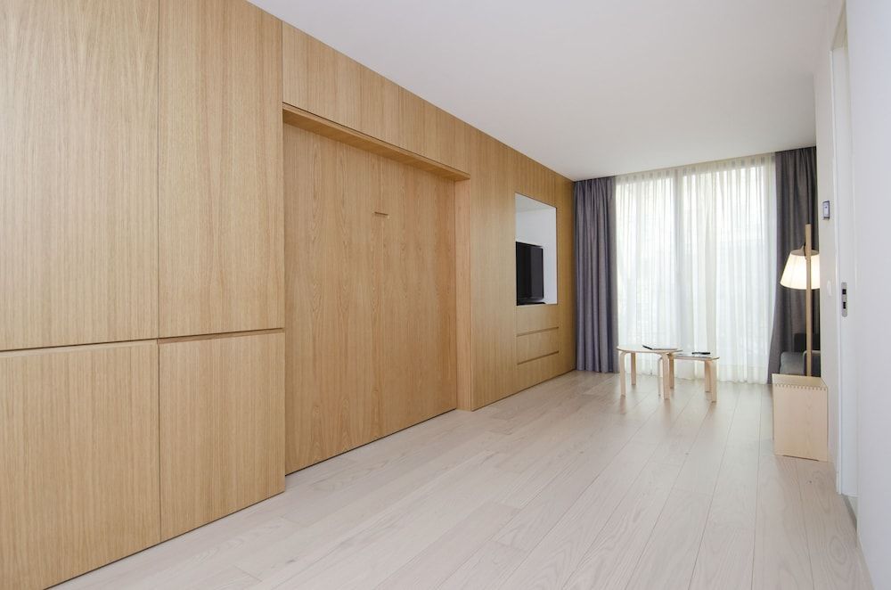 Hoom Apartments Juan Bravo - Image 5