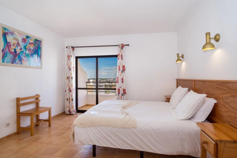 Hotel Mirachoro Praia da Rocha - Image 10