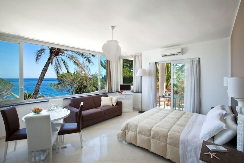 Villa Oasis Residence - Image 1