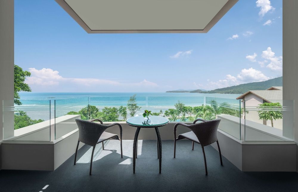Hyatt Regency Phuket Resort - Image 6