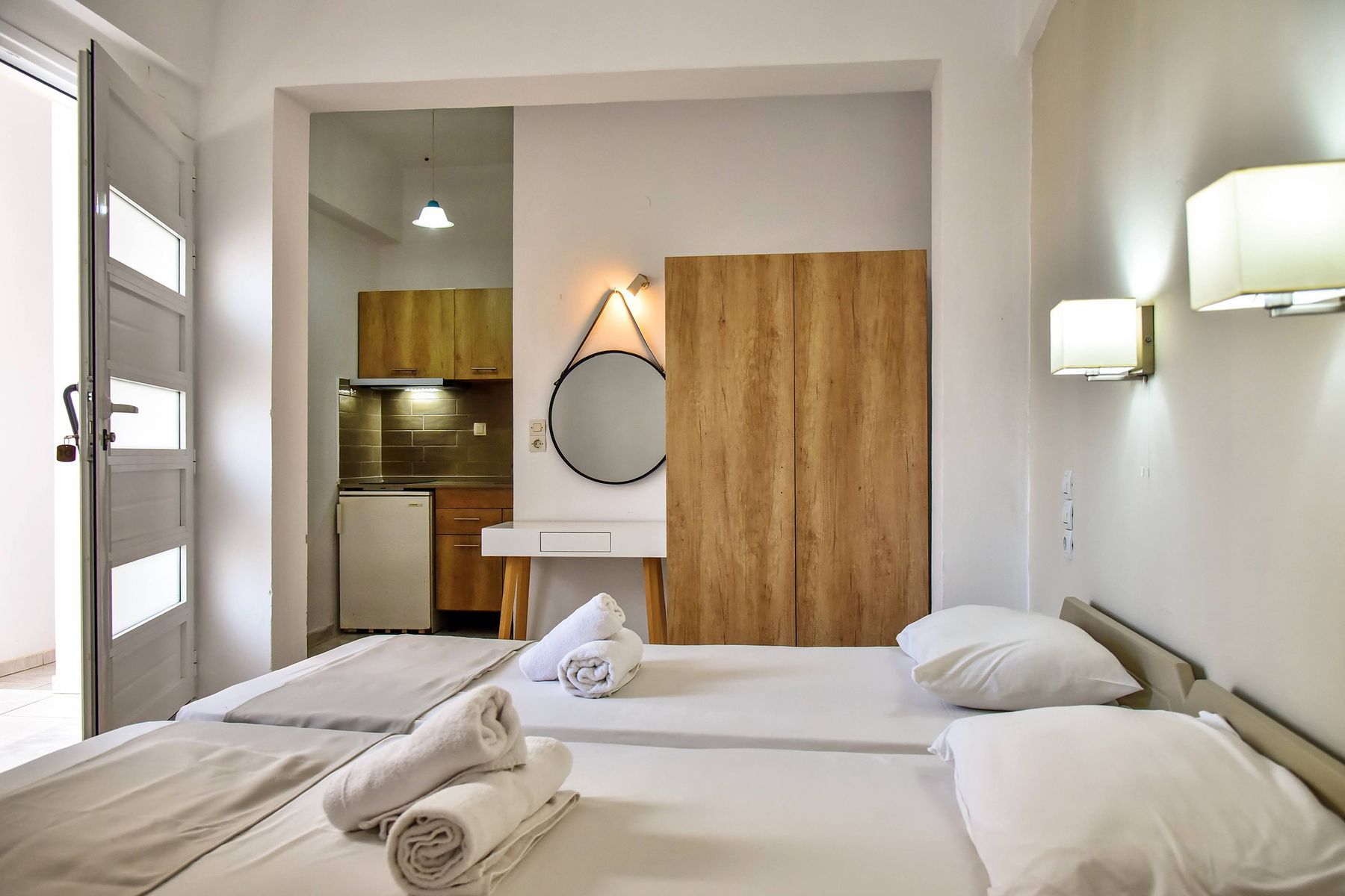 Iraklis Apartments - Image 10