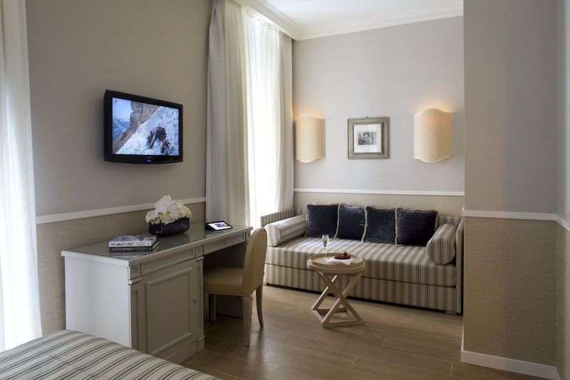 Starhotels Terminus - Image 6