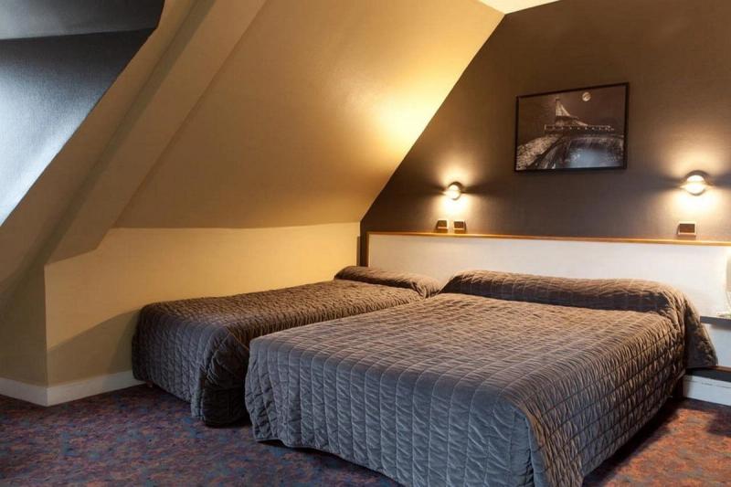 Grand Hotel De Paris - Image 7