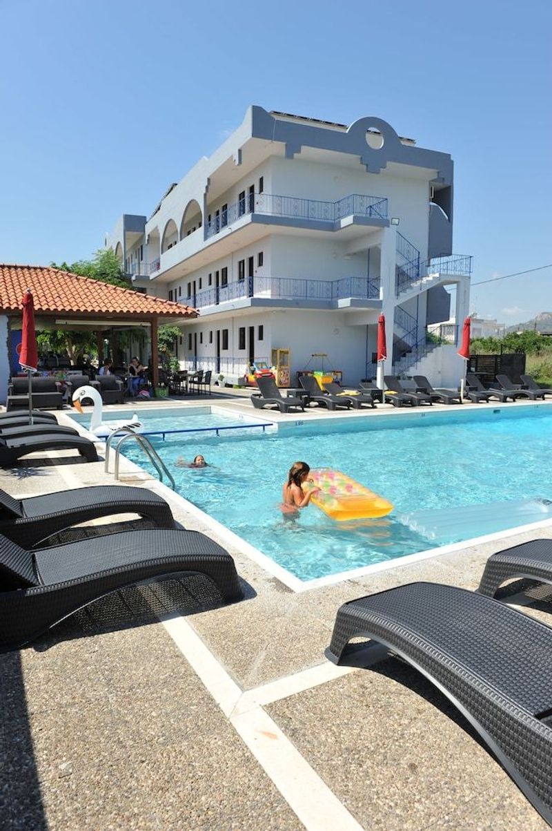 Maritime Hotel Aparts - Image 6