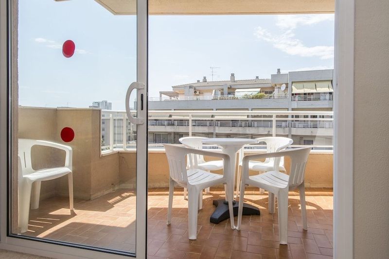 Apartamentos California - Image 4